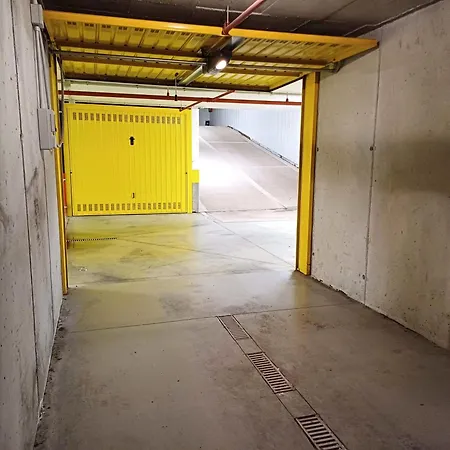 Al Castello Di San Giusto Free Garage Apartman Trieszt