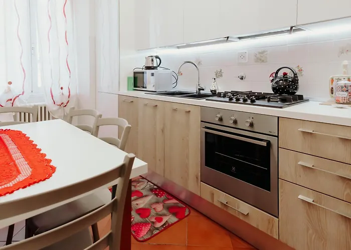 Daire Al Castello Di San Giusto Free Garage *