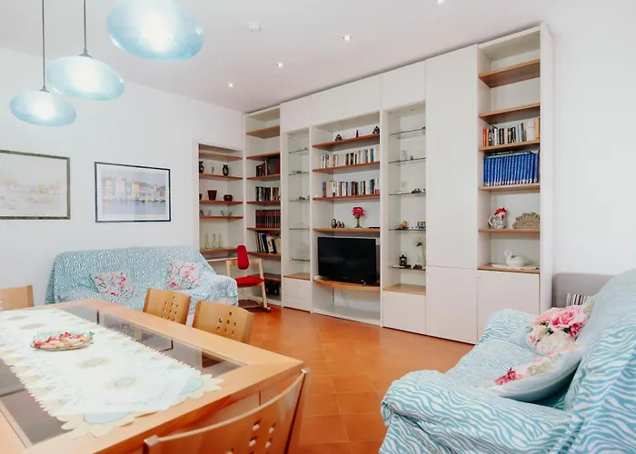 Al Castello Di San Giusto Free Garage *