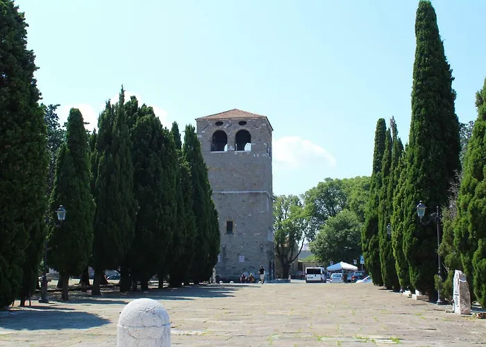 Al Castello Di San Giusto Free Garage Daire *